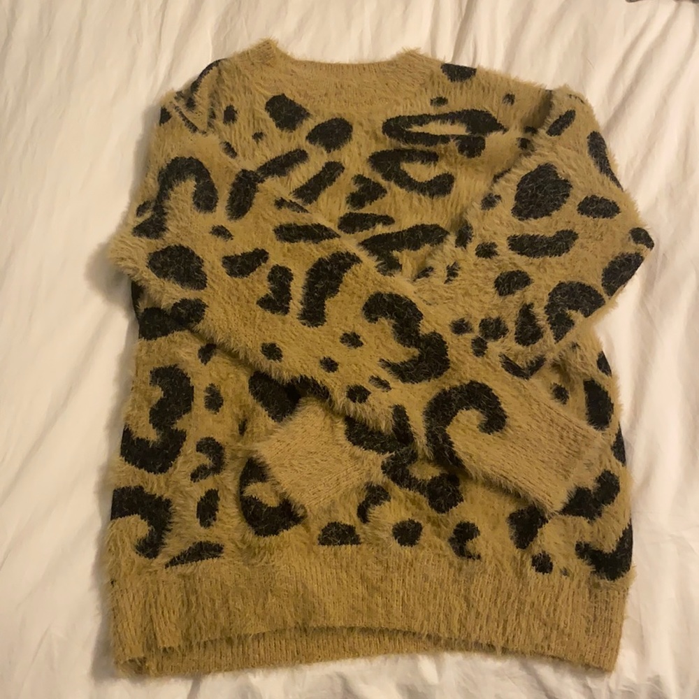 Leopard print sweater